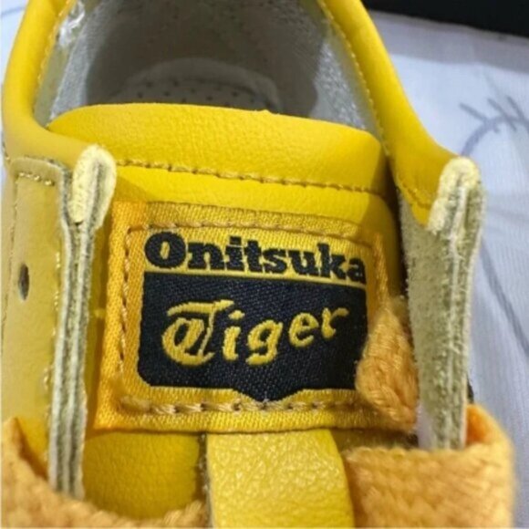 Onitsuka Tiger By Asics Mexico 66 Yellow Black Sneakers - Picture 2 of 6